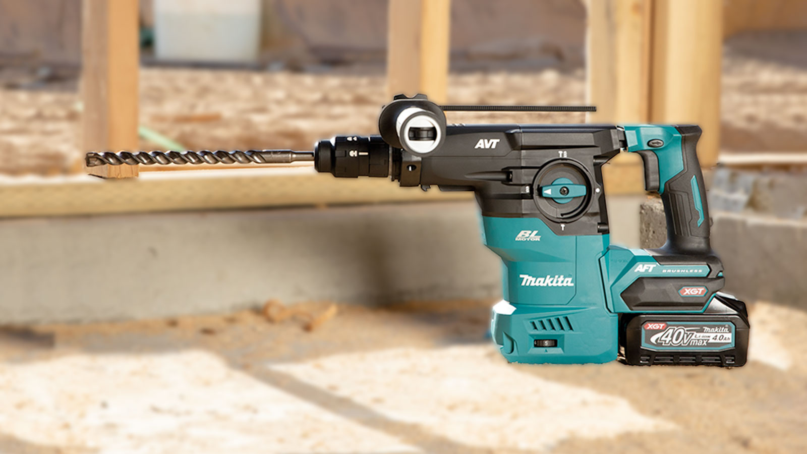 Makita HR009G 40VMax brushless rotary hammer