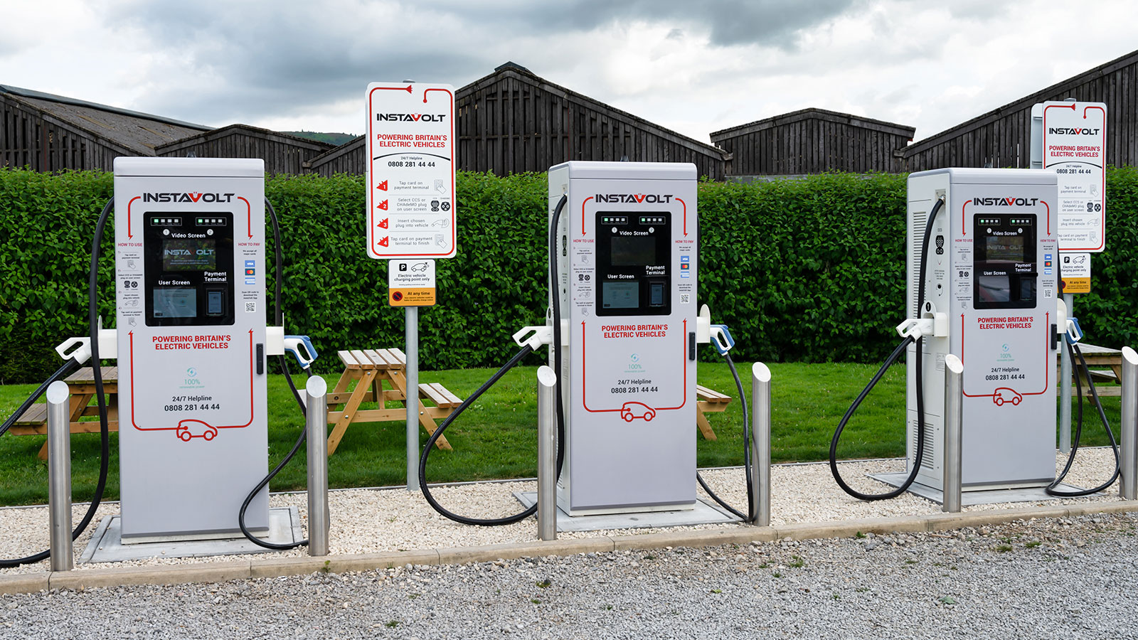 UK needs to ‘more than double’ rate of EV charger installations to meet target